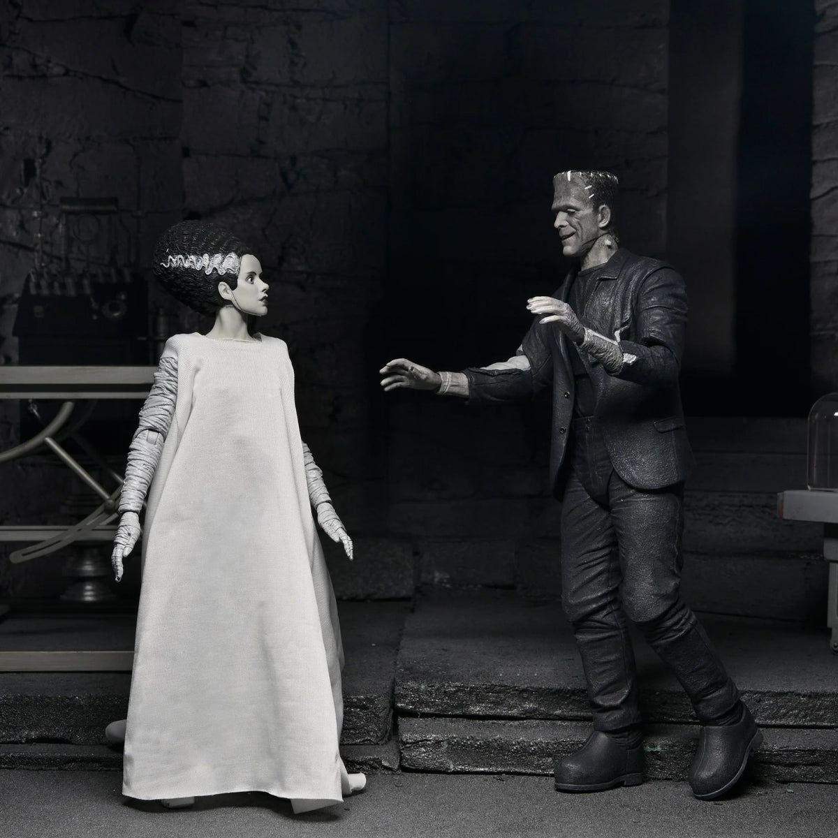 BRIDE OF FRANKENSTEIN THE MONSTER & HIS MATE NECA ACTION FIGURES - Action Figures - Horror