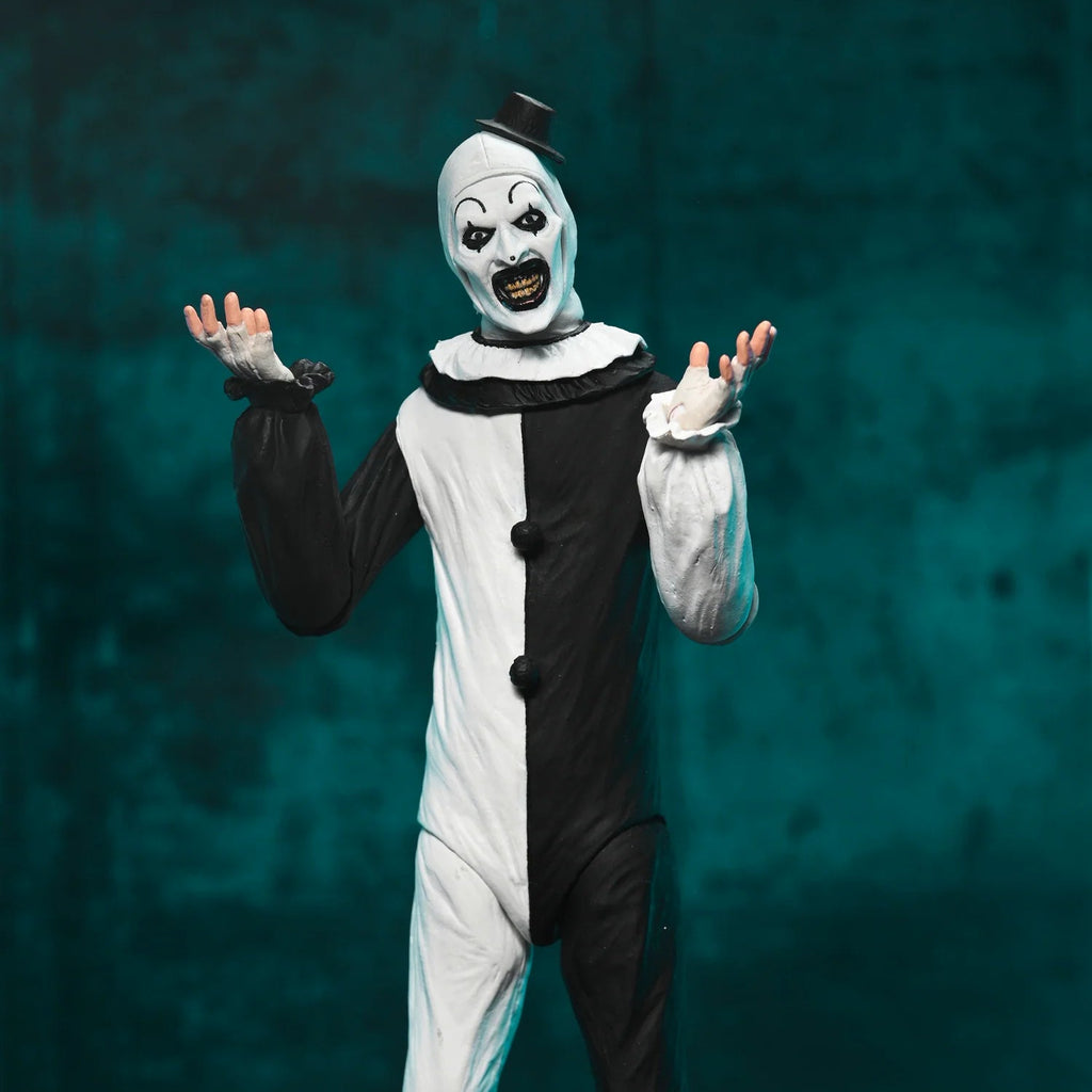 Terrifier – Art the Clown Ultimate 7-Inch Action Figure by NECA