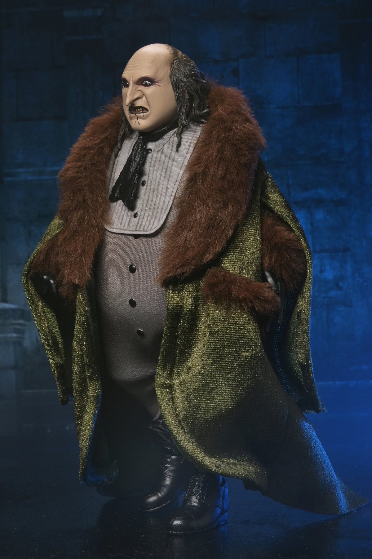 Batman Returns The Penguin 8-Inch Clothed Action Figure - Action Figures - DC Comics