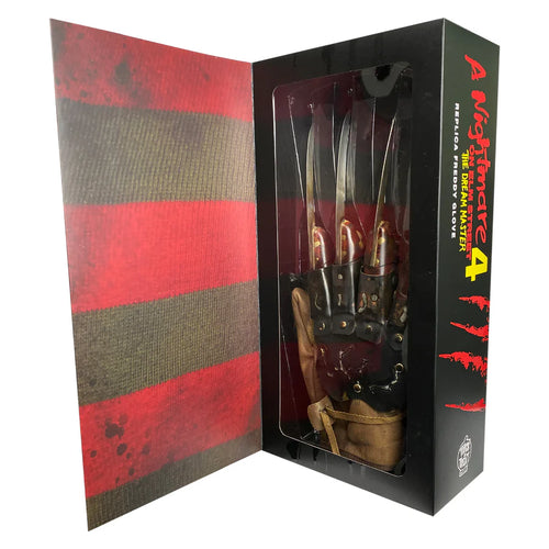 A Nightmare on Elm Street 4: The Dream Master – Collector’s Glove by Trick or Treat Studios