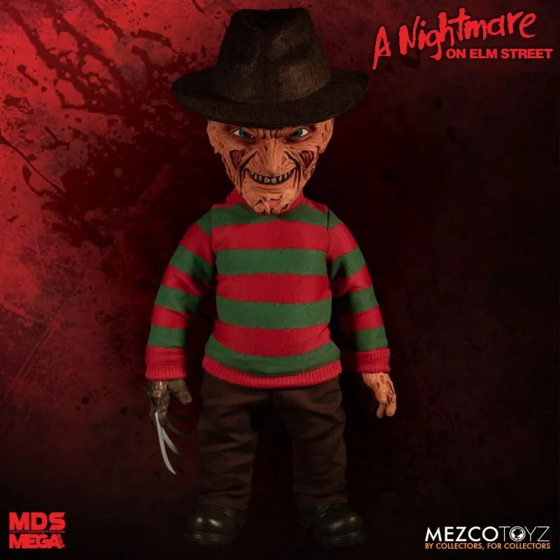Freddy Krueger – MDS Mega Scale Talking Figure by Mezco Toyz - Toys