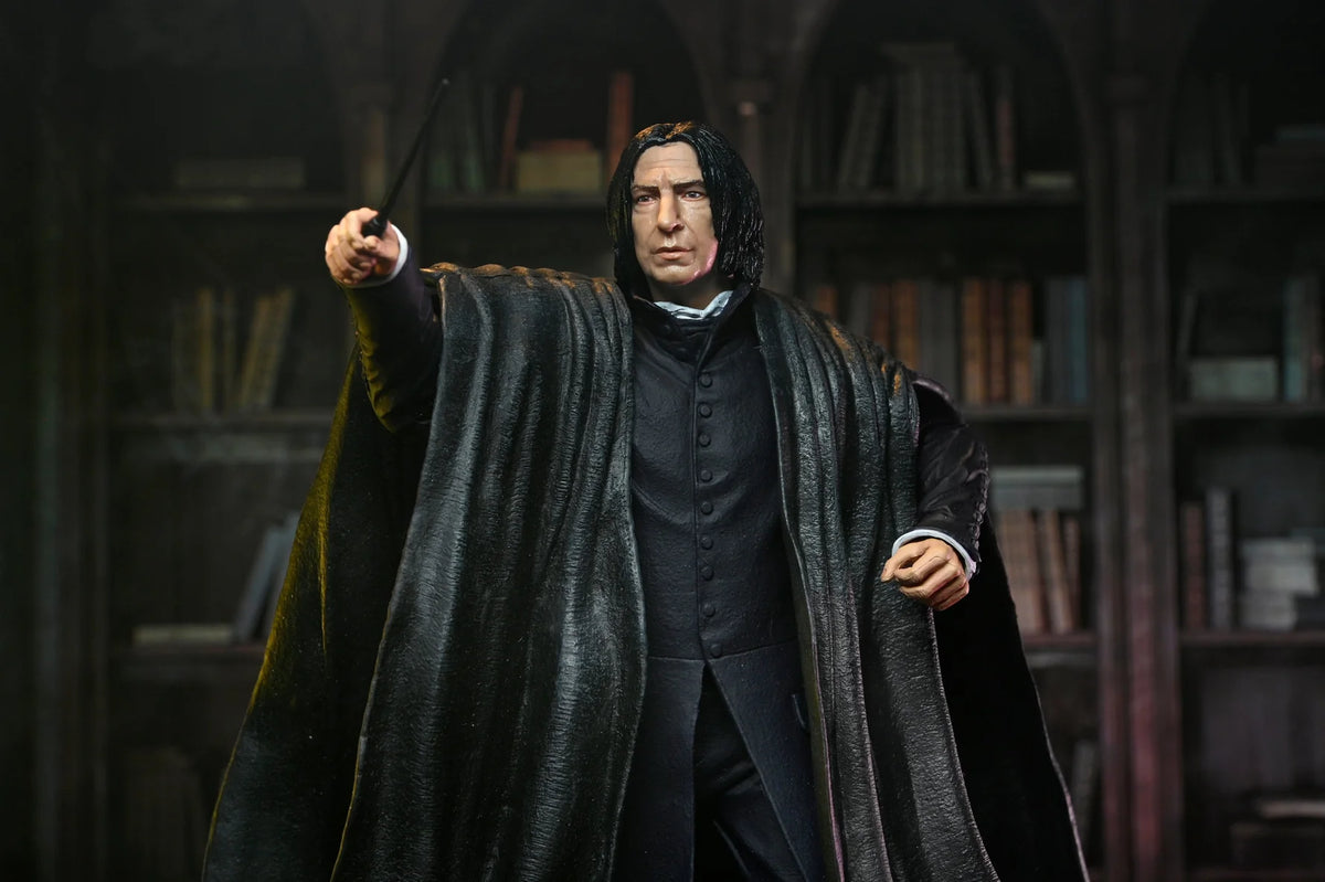 HARRY POTTER PROFESSOR SEVERUS SNAPE NECA ACTION FIGURE - Action Figures - Movies - Harry Potter