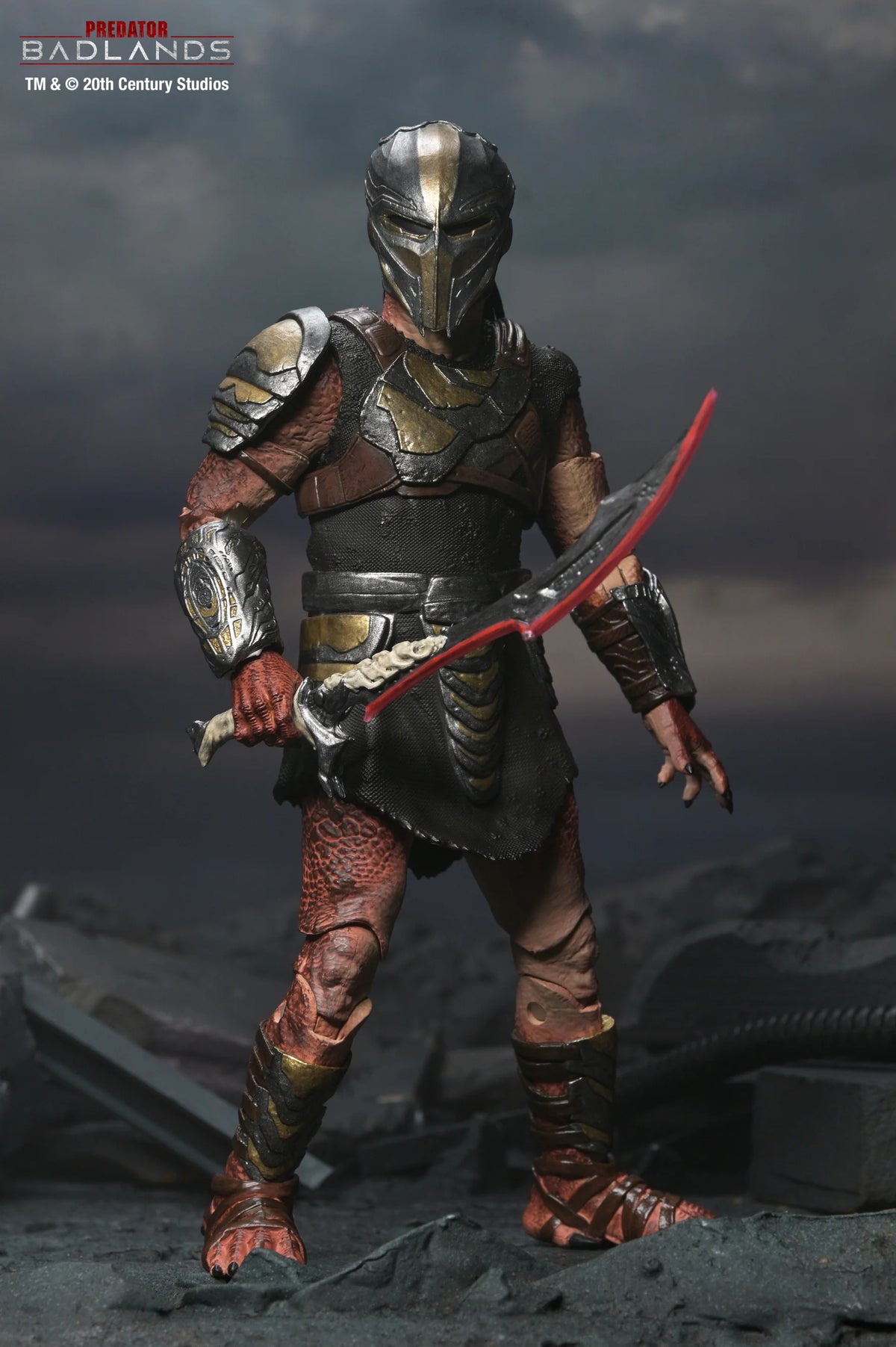 PREDATOR BADLANDS ULTIMATE DEK (TRAINING ARMOR) NECA FIGURE - Action Figures - Movies - Alien & Predator