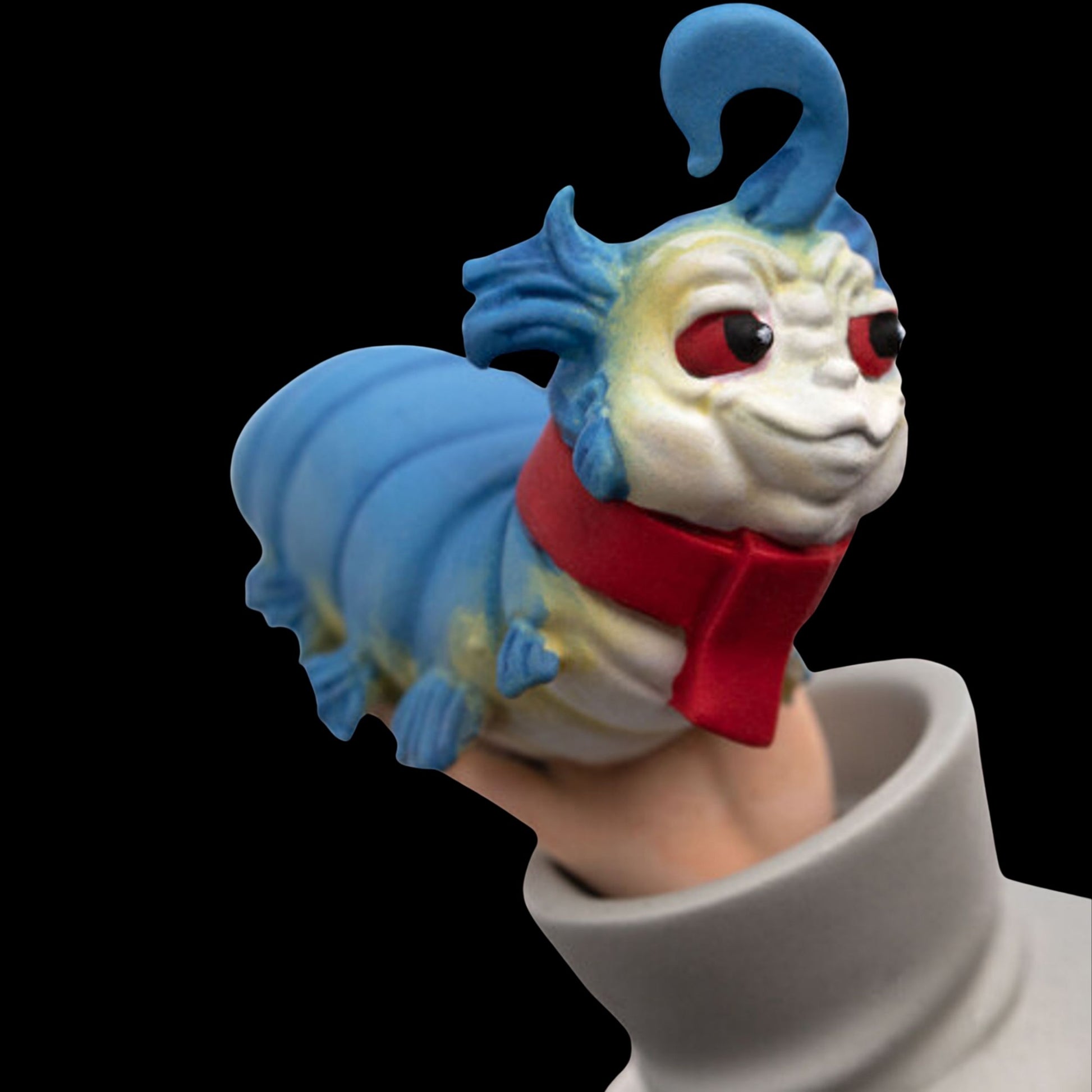 Labyrinth – Sarah & The Worm Mini Epics Vinyl Figure by Weta Workshop