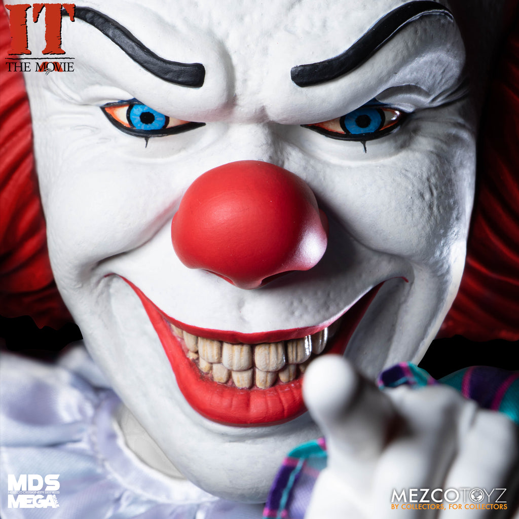 Pennywise (1990) Mega Scale Figure with Sound | Mezco MDS