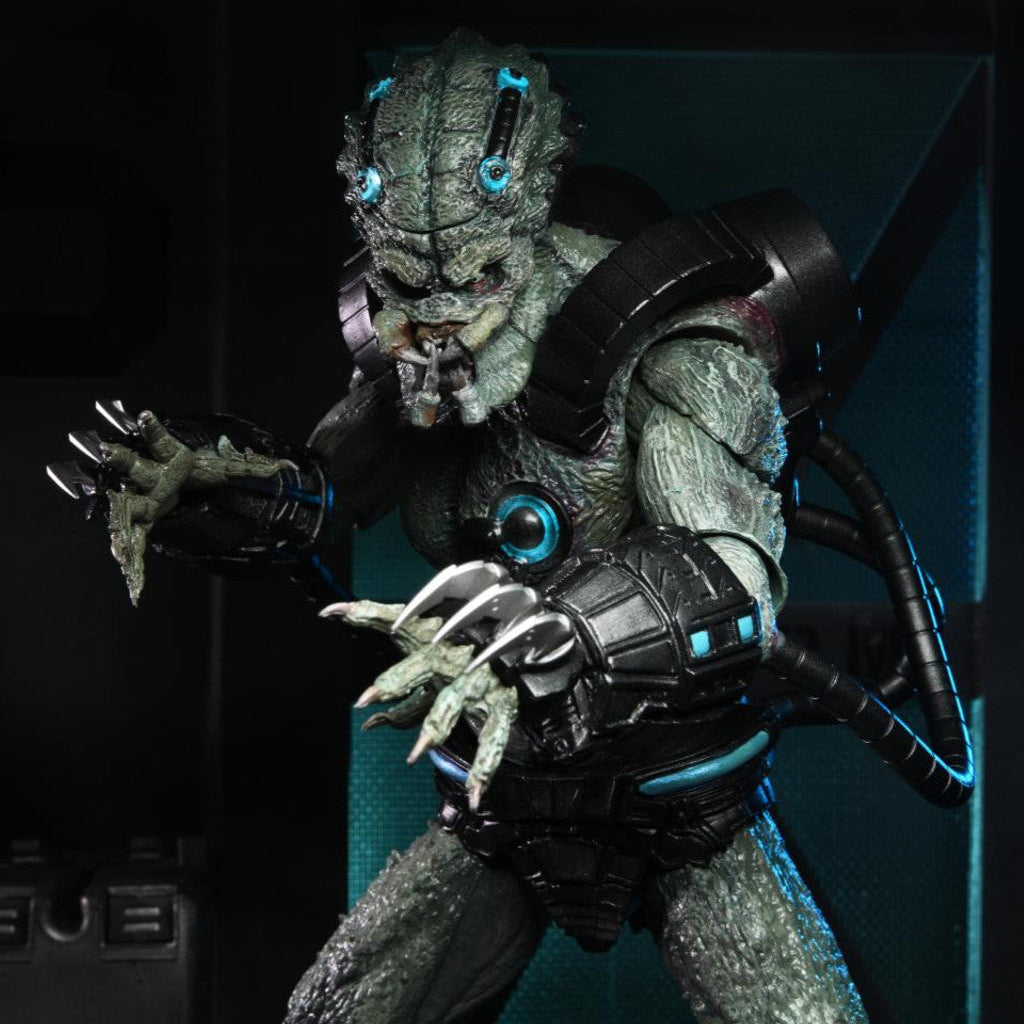 Predator – Stone Heart Predator NECA 7" Deluxe Figure - Action Figures - Movies - Alien & Predator
