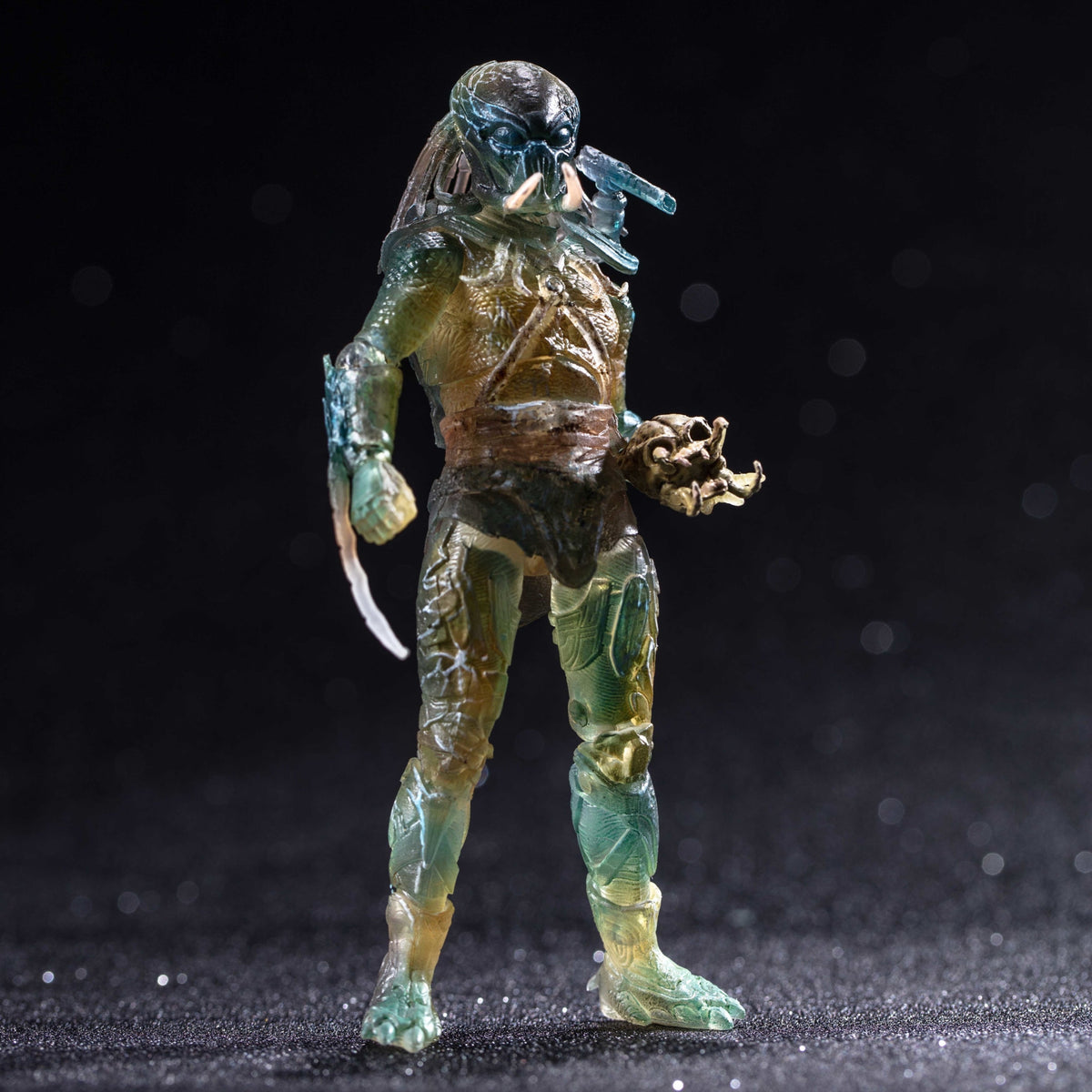 Predator – Stone Heart Predator NECA 7" Deluxe Figure - Action Figures - Movies - Alien & Predator