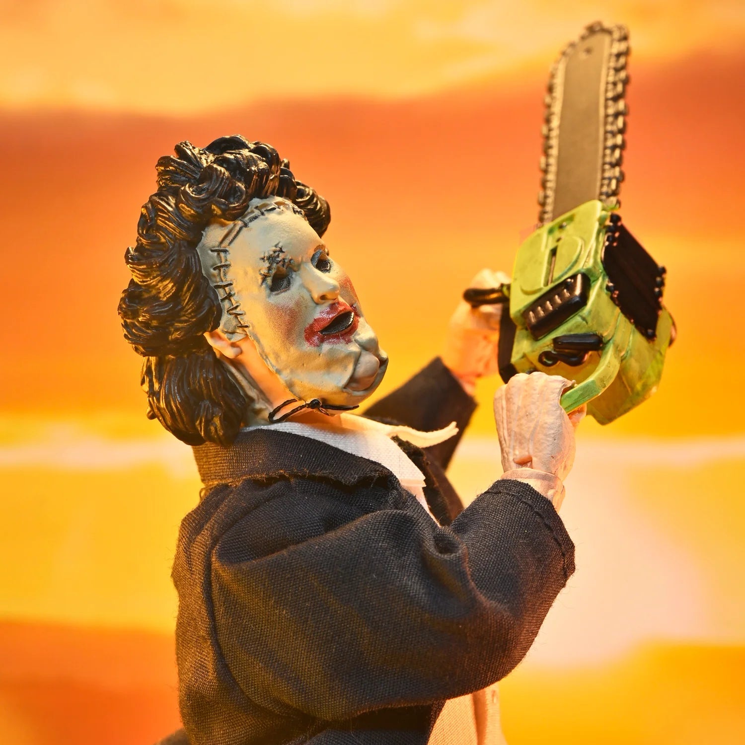 Texas Chainsaw Massacre – Leatherface (Pretty Woman) 50th Anniversary Figure by NECA