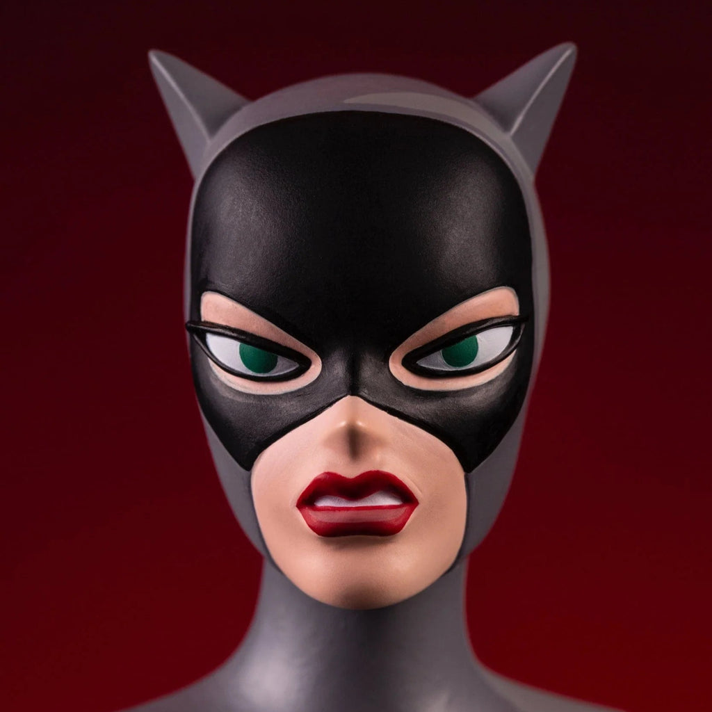 Catwoman – Batman: The Animated Series 1/6 Scale Figure | Mondo