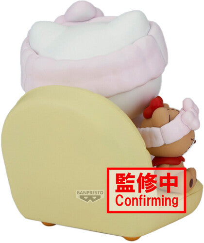 Alternate view of Hello Kitty and Tiny Chum relaxing together on the yellow chair. - Action Figures - Anime