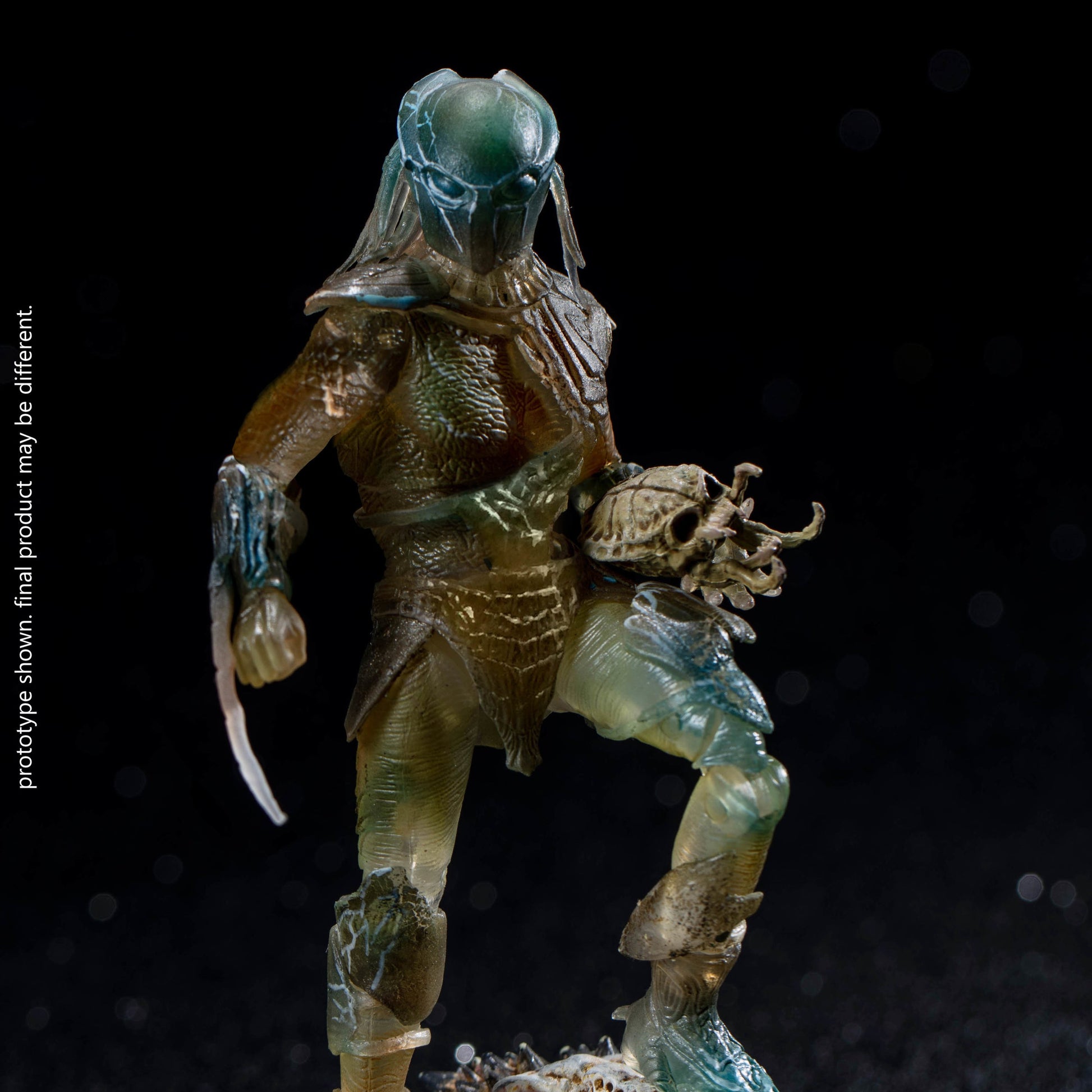 Falconer Predator (Active Camouflage) 1/18 Scale Figure | Hiya Toys PX Exclusive