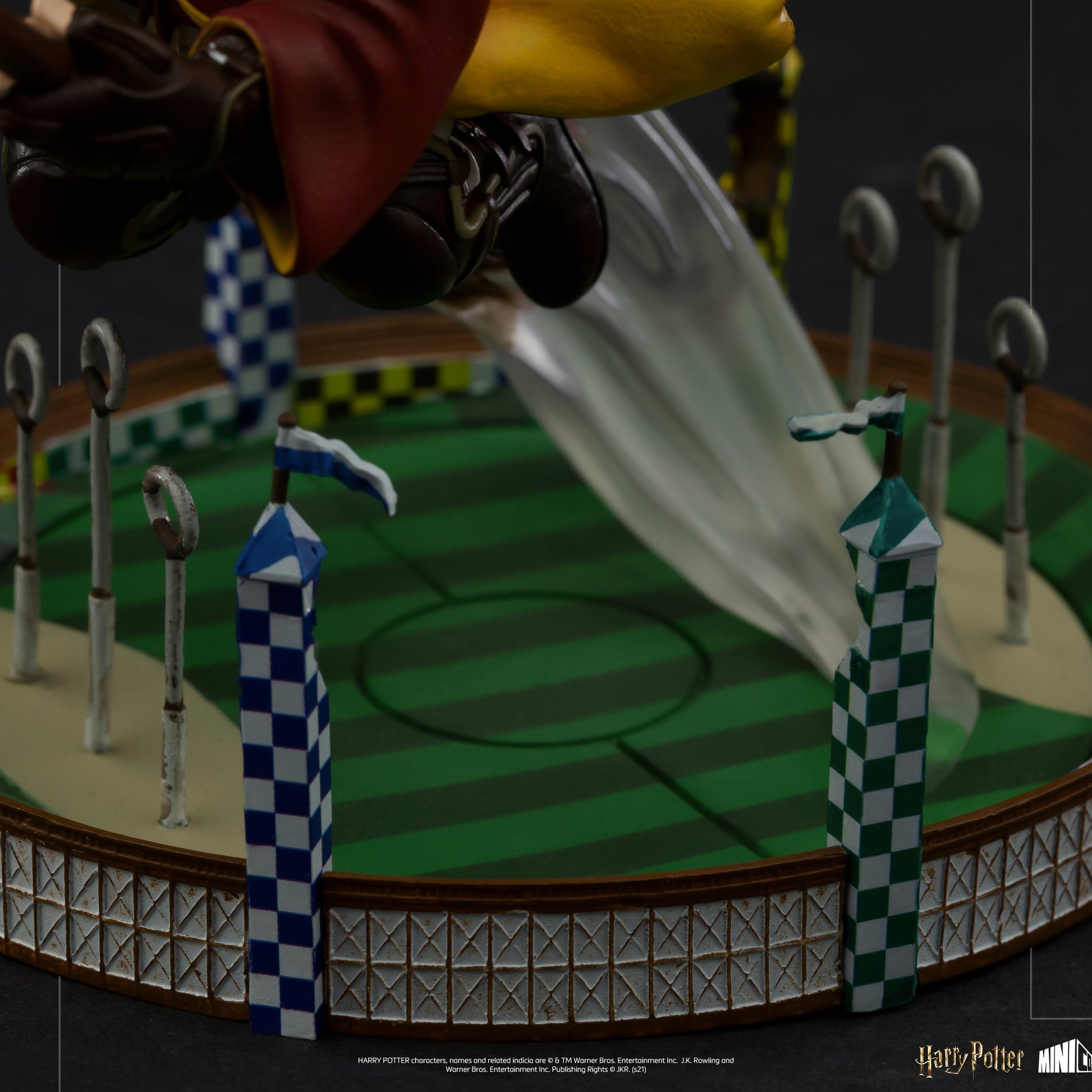 Harry Potter Quidditch Match Statue – Wizarding World MiniCo by Iron Studios