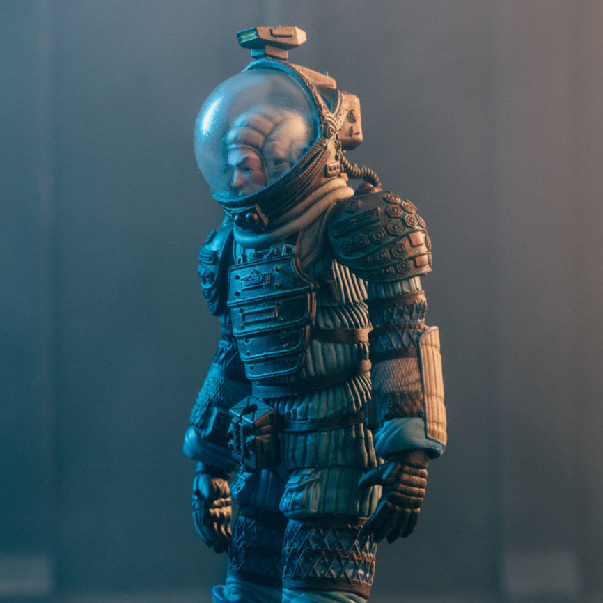 Alien – Lambert in Spacesuit PX 1/18 Scale Figure by Hiya Toys