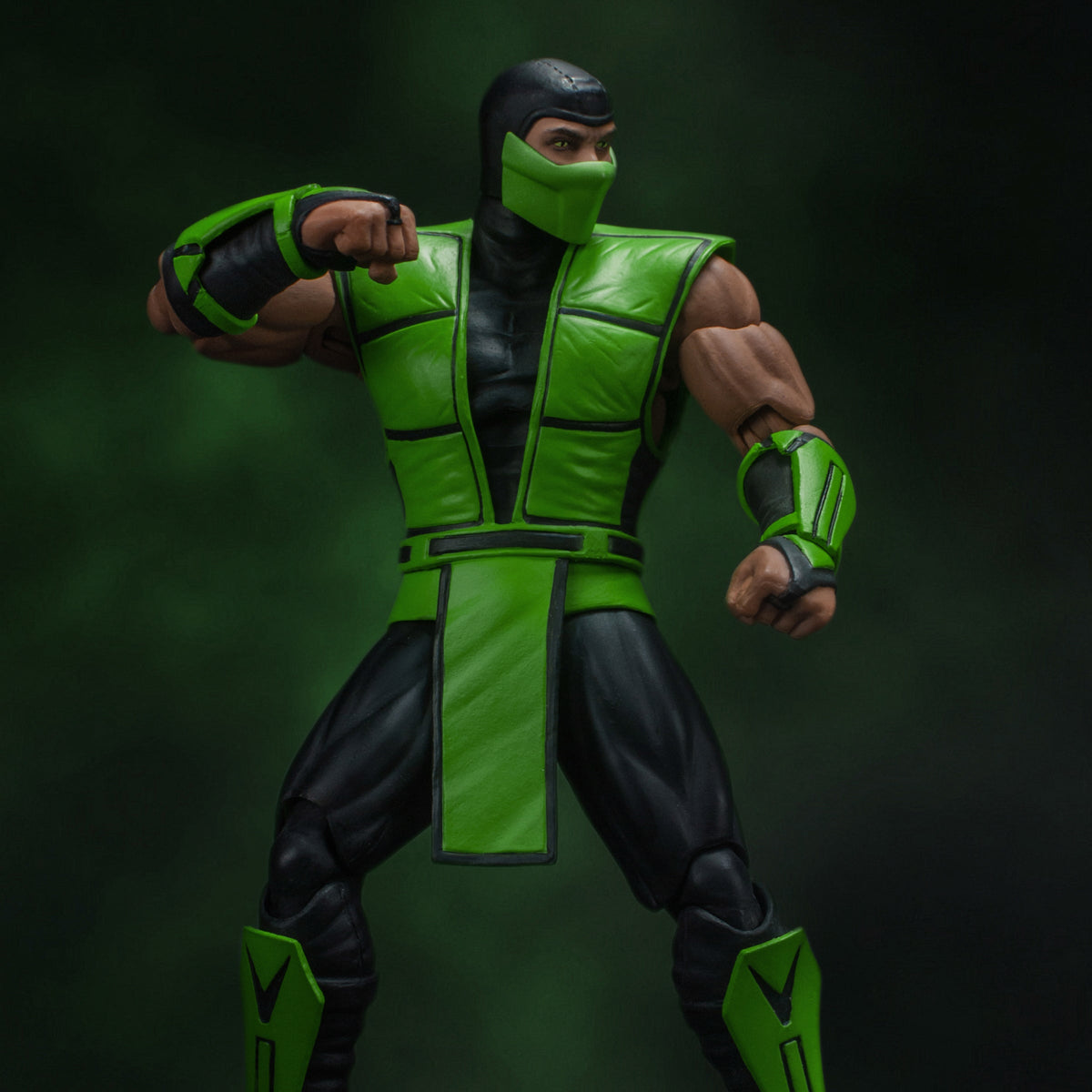 Mortal Kombat Kung Lao 1:12 Scale Action Figure by Storm Collectibles - Action Figures - Video Games - Mortal Kombat