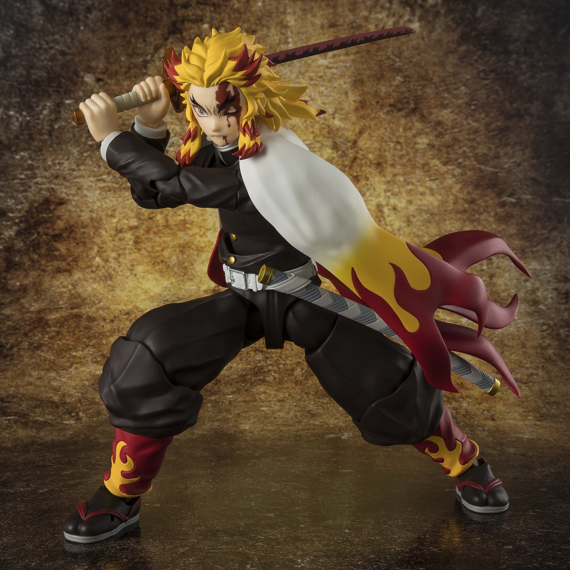 Demon Slayer – Kyojuro Rengoku Action Figure – S.H. Figuarts