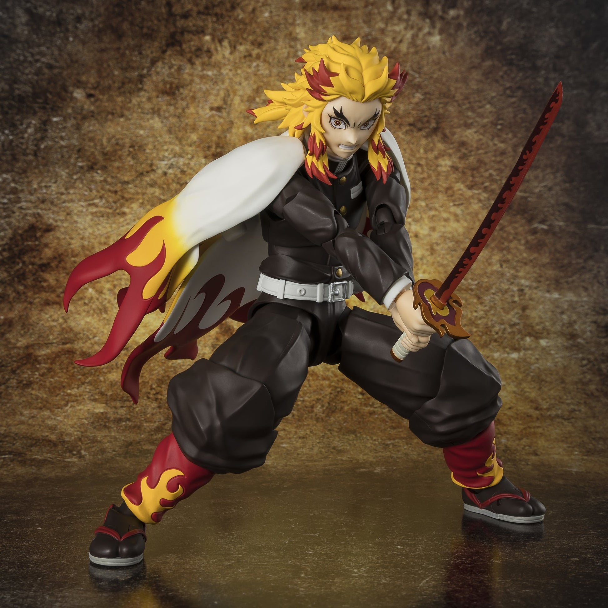 Demon Slayer – Kyojuro Rengoku Action Figure – S.H. Figuarts