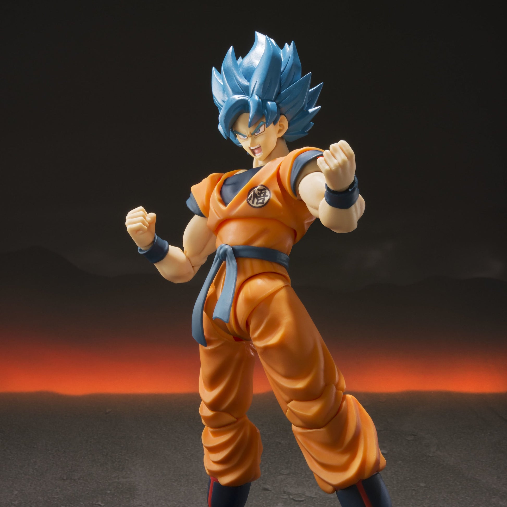 Super Saiyan God Super Saiyan Son Goku – Dragon Ball Z – S.H. Figuarts