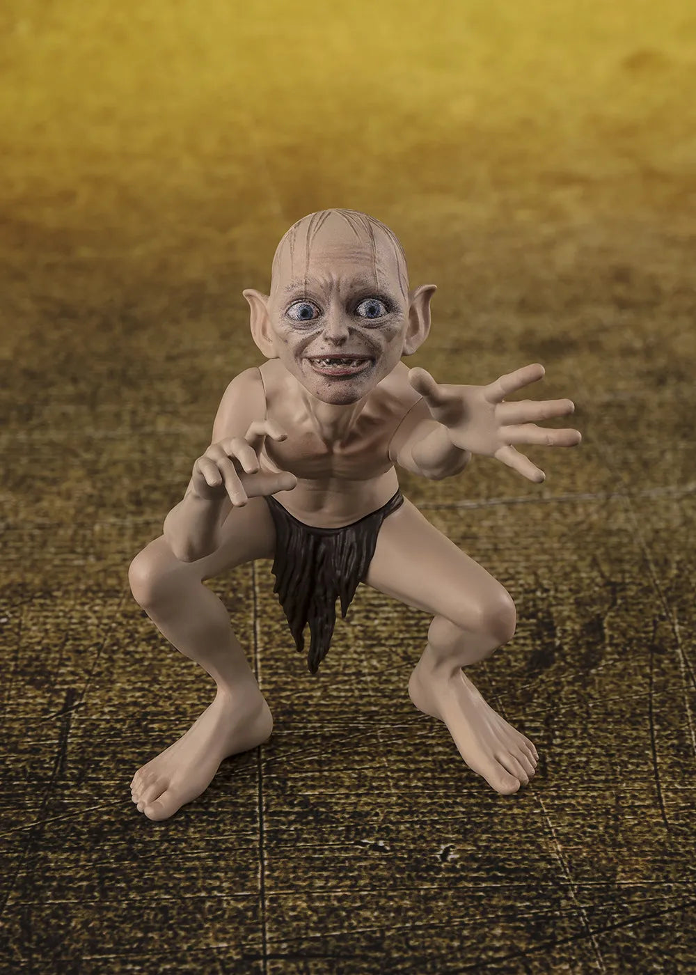 S.H. FIGUARTS LORD OF THE RINGS FRODO BAGGINS & GOLLUM