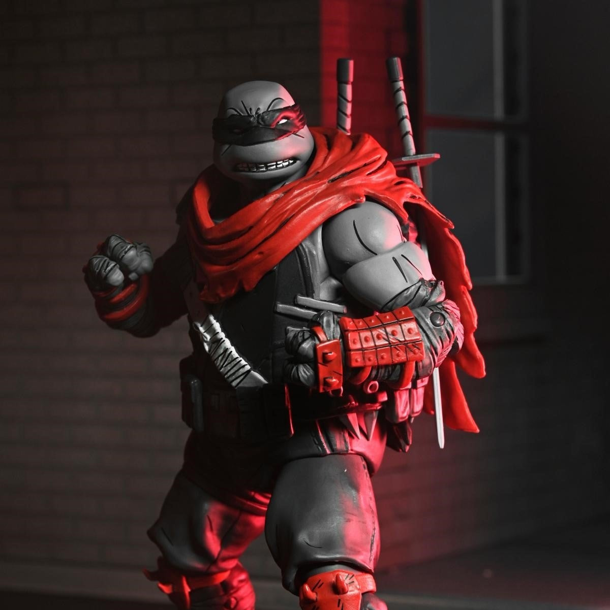 TMNT: The Last Ronin – The Lost Years – Leonardo (Nightwatcher) – 7” Action Figure by NECA