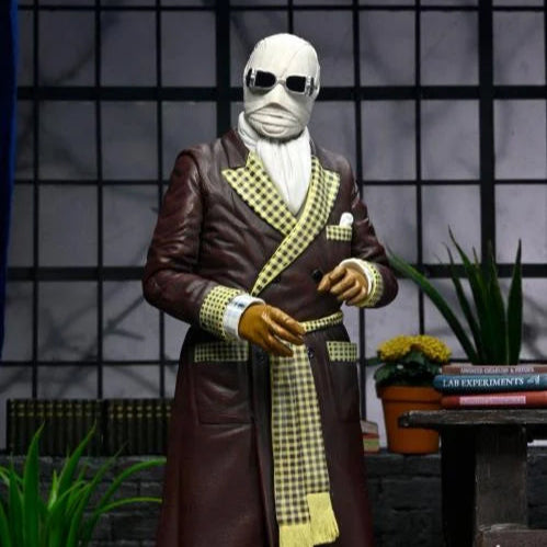 Universal Monsters – The Invisible Man (Kemp House Version) Ultimate 7” Color Action Figure by NECA - Action Figure