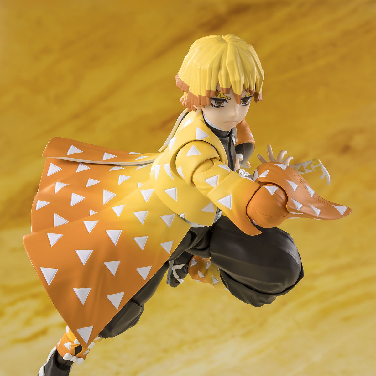 Zenitsu Agatsuma – Demon Slayer – S.H. Figuarts Figure - Action Figures - Anime - Demon Slayer