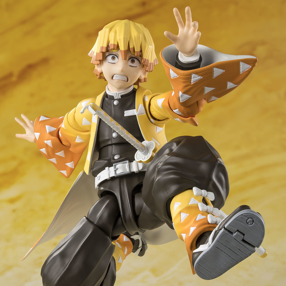 Zenitsu Agatsuma – Demon Slayer – S.H. Figuarts Figure - Action Figures - Anime - Demon Slayer