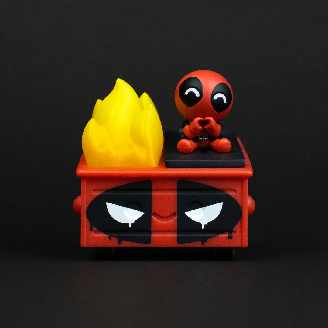 Marvel – Deadpool Dumpster Fire – 100% Soft Vinyl Figure