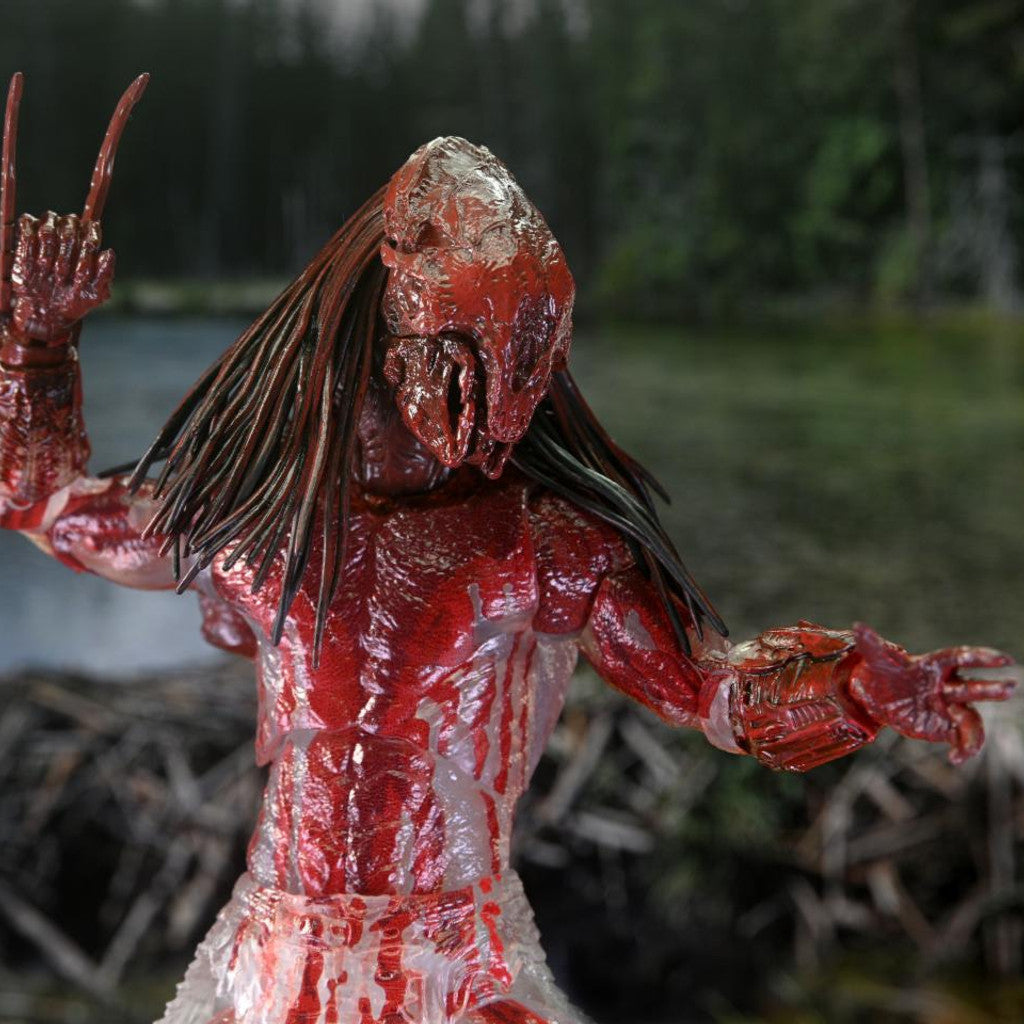 NECA PREY ULTIMATE BEAR BLOOD FERAL PREDATOR FIGURE