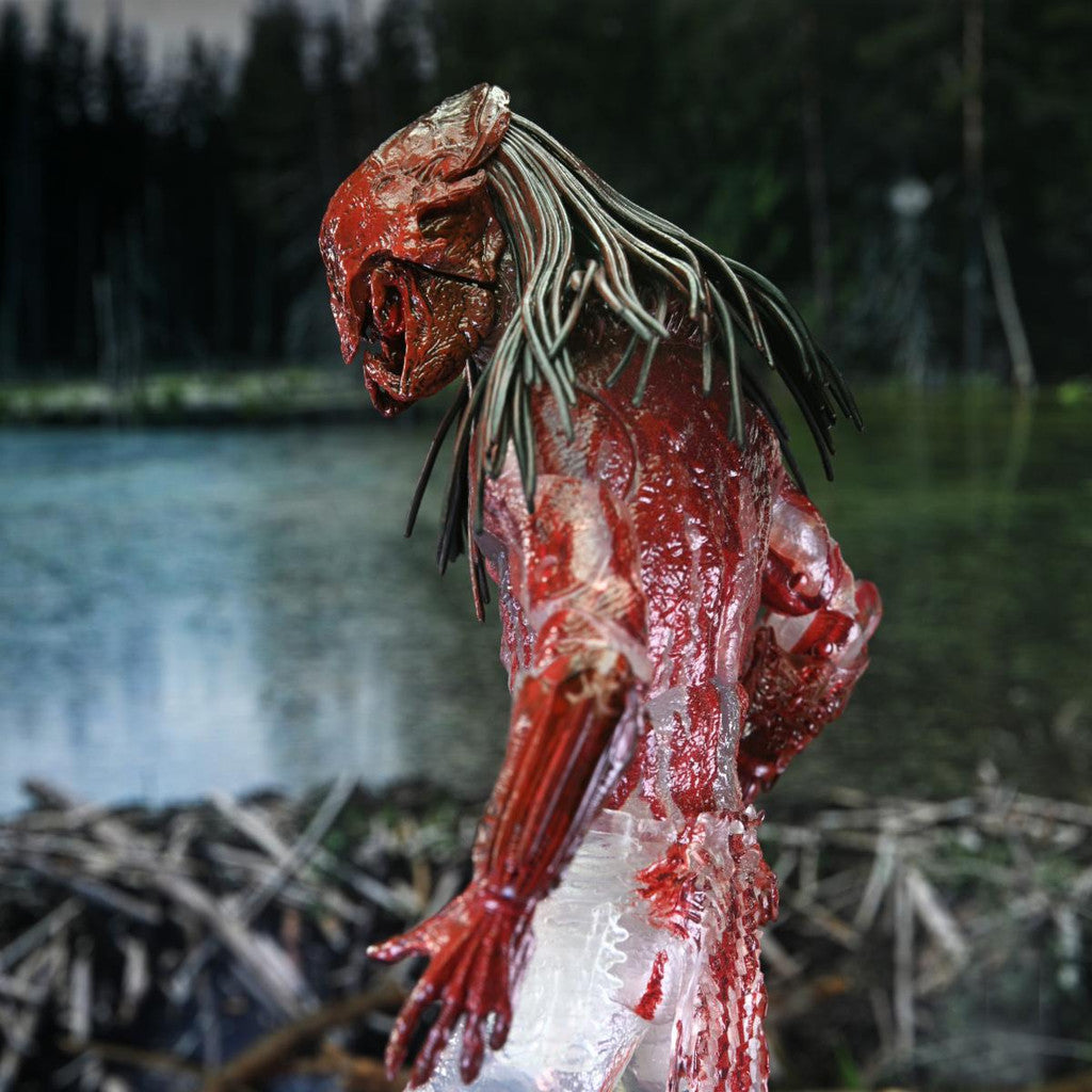 NECA PREY ULTIMATE BEAR BLOOD FERAL PREDATOR FIGURE