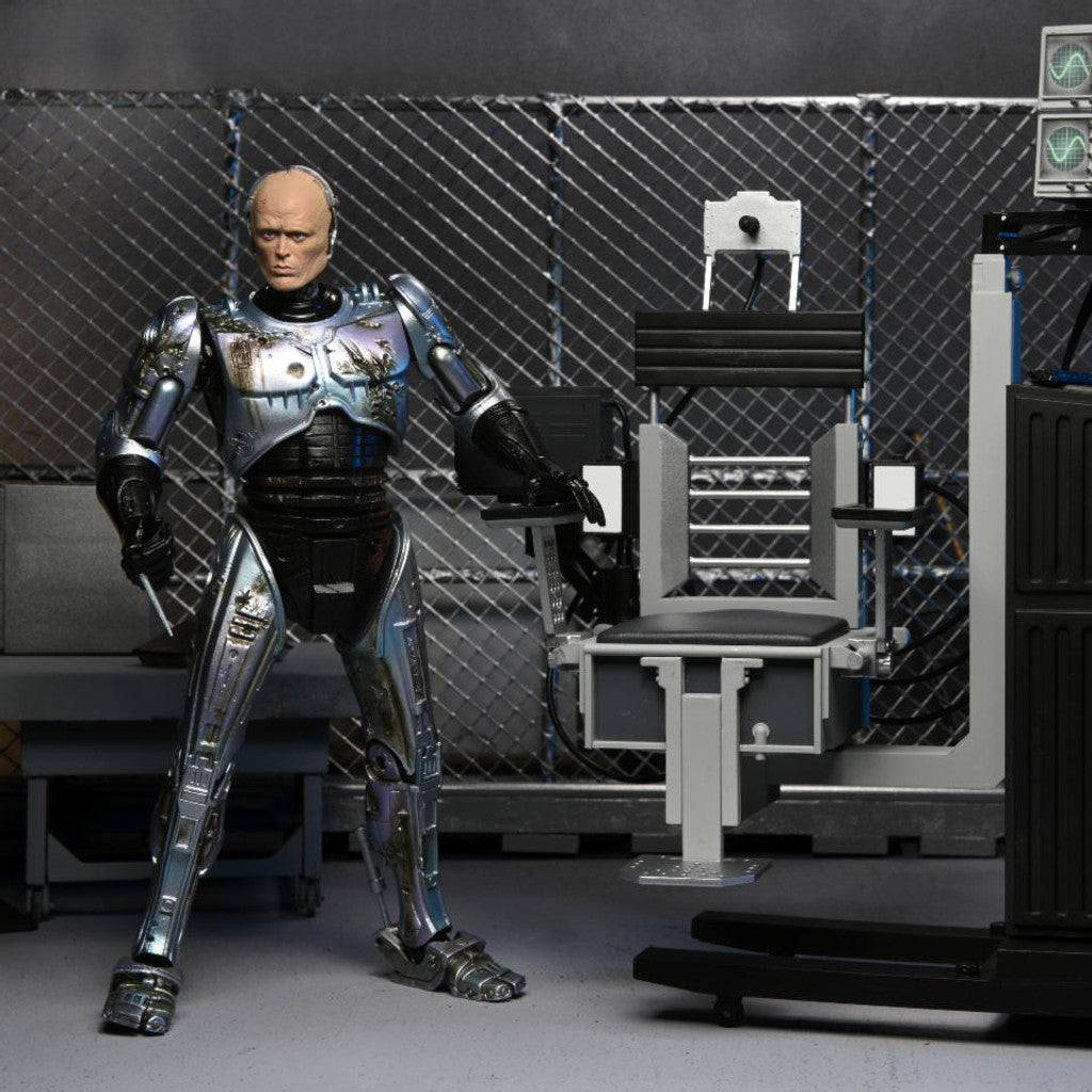 ED-209 – RoboCop – “The Future of Law Enforcement” with Sound by NECA - Action Figures - Movies