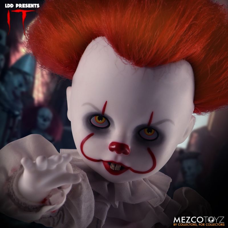 Pennywise – Living Dead Dolls Figure by Mezco Toyz (IT)